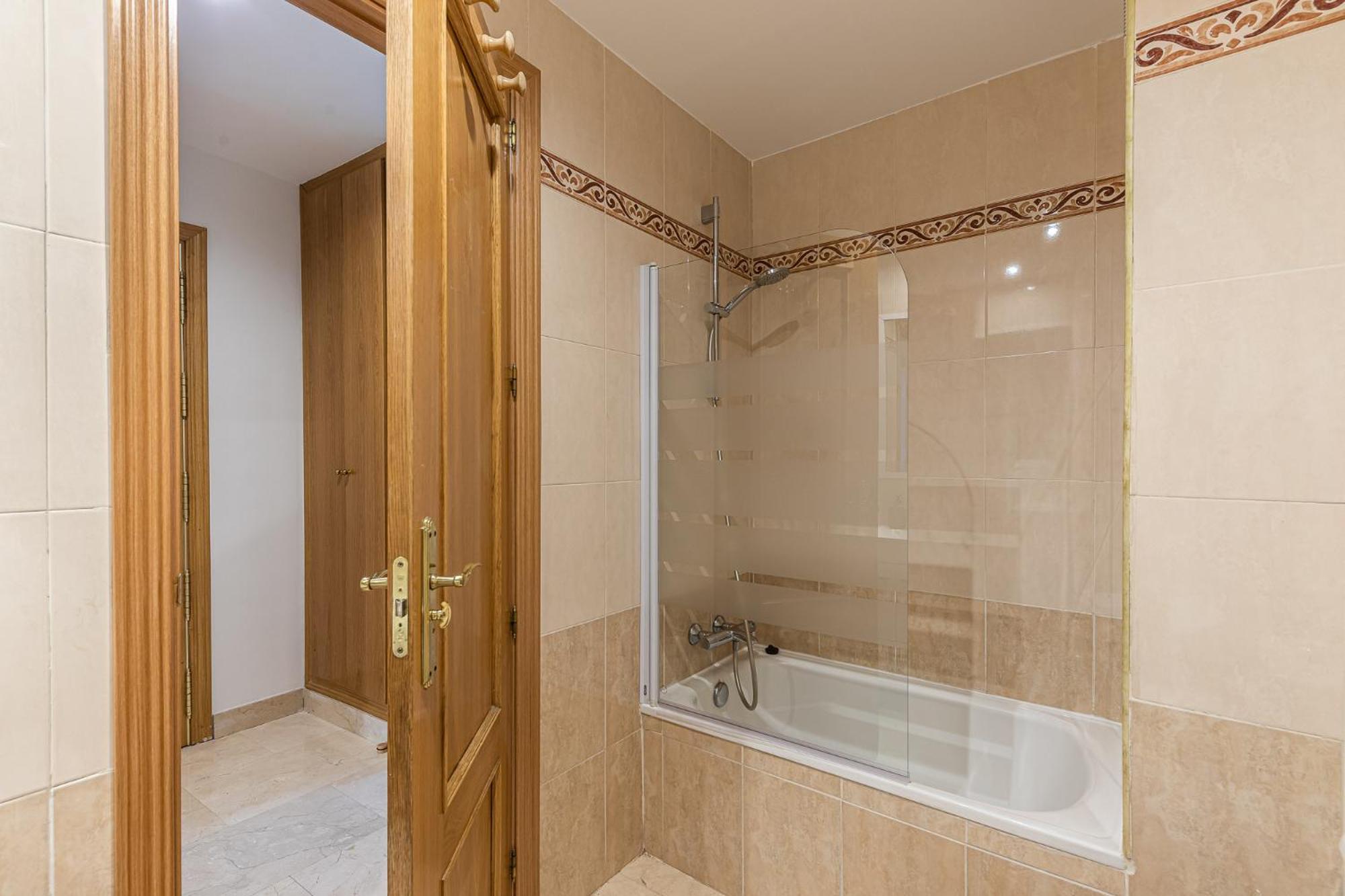 Waou Gran Via Apartment IV - Corta Duracion Madrid Bagian luar foto